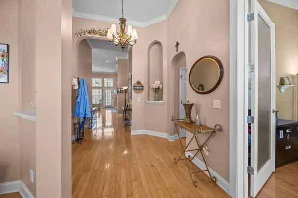 Summerville, SC 29485,9394 Harroway Rd