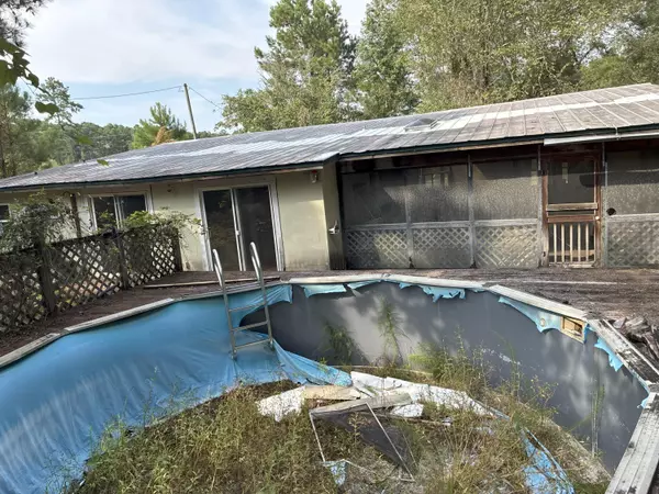 Awendaw, SC 29429,8480 Doar Rd