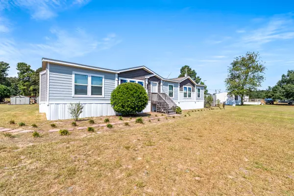 Eutawville, SC 29048,328 Rodeo Dr