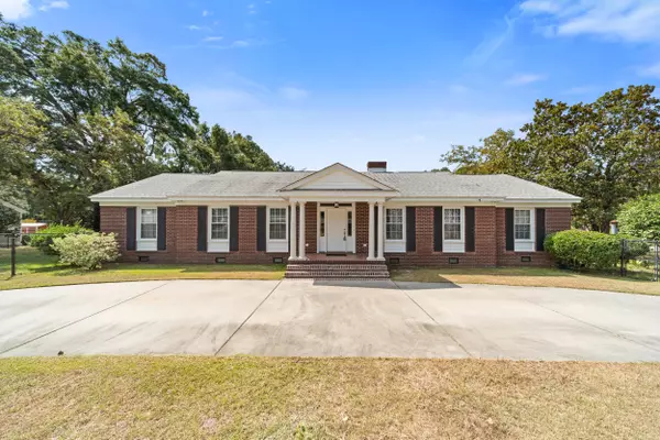 179 Azalea Ave, Bamberg, SC 29003