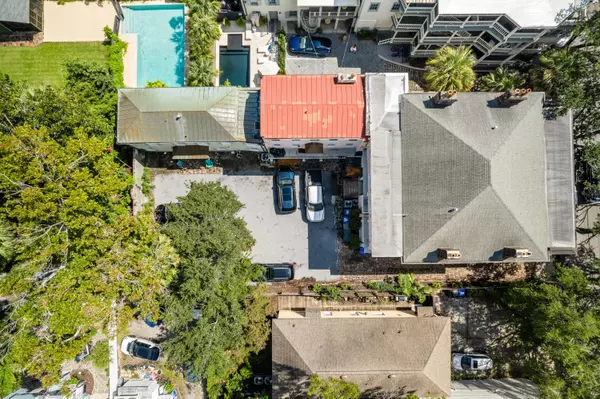 Charleston, SC 29401,128 Wentworth St #1