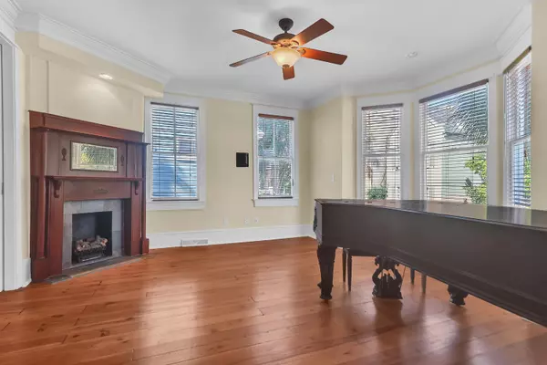 Charleston, SC 29401,31 Society St