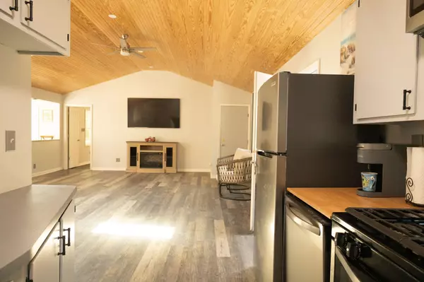 Ridgeville, SC 29472,88 Turtle Ct