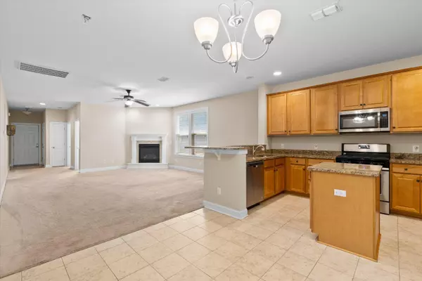 Johns Island, SC 29455,2930 Fontana St