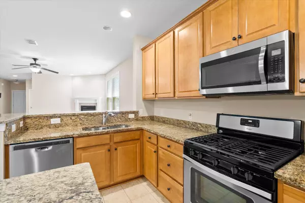 Johns Island, SC 29455,2930 Fontana St