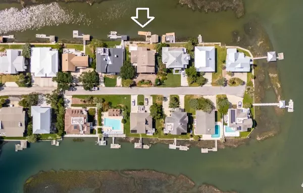 Pawleys Island, SC 29585,75 Marsh Hen Dr