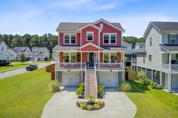 311 Coki Amalie Ct, Wando, SC 29492