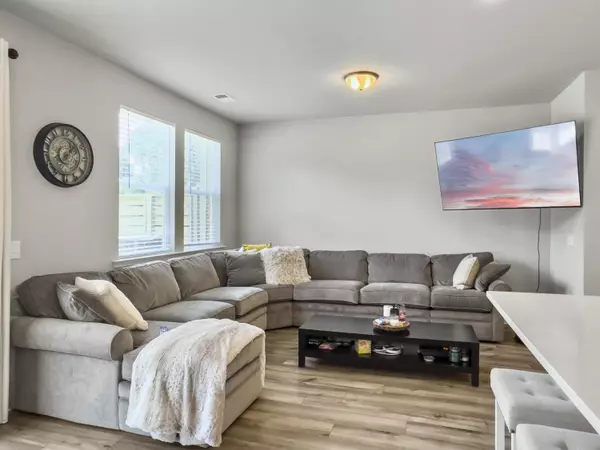 North Charleston, SC 29418,8318 Childs Cove