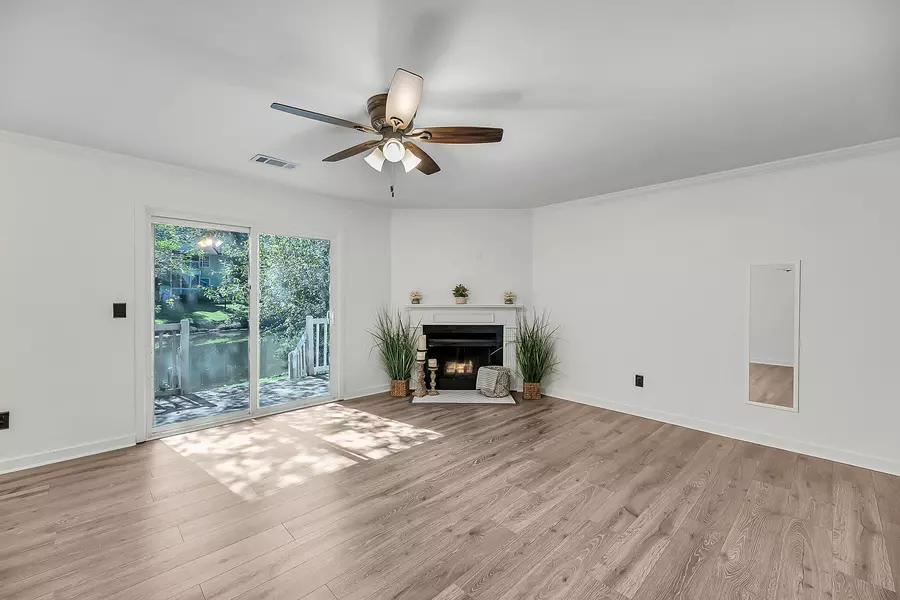 6287 Rolling Fork Rd #B, North Charleston, SC 29406