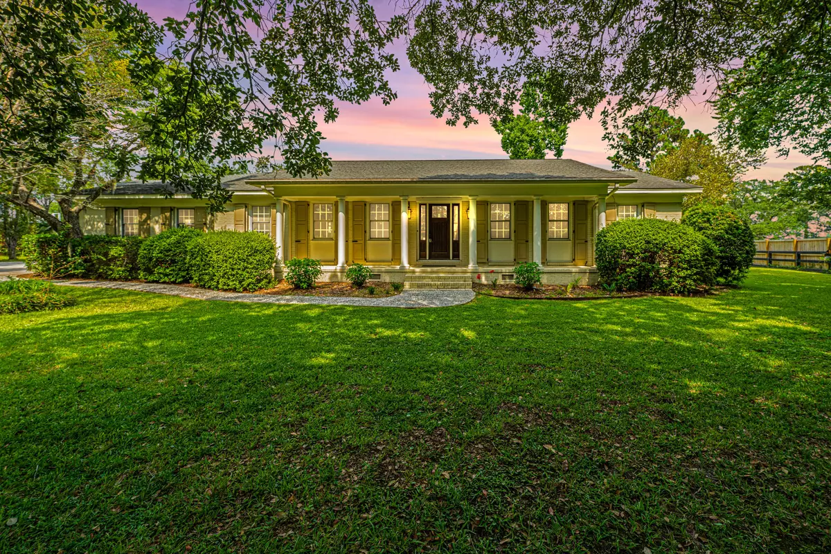 Johns Island, SC 29455,1227 River Rd