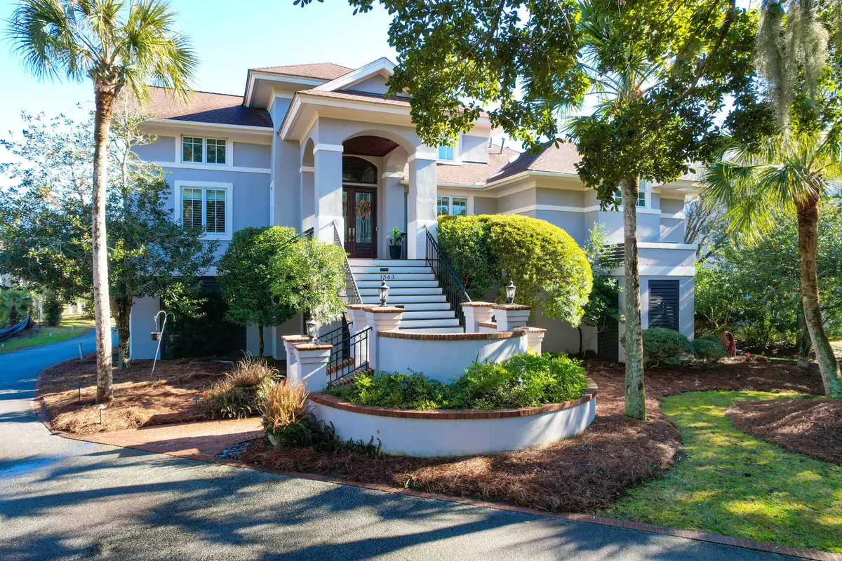 Johns Island, SC 29455,1563 Headquarters Plantation Dr