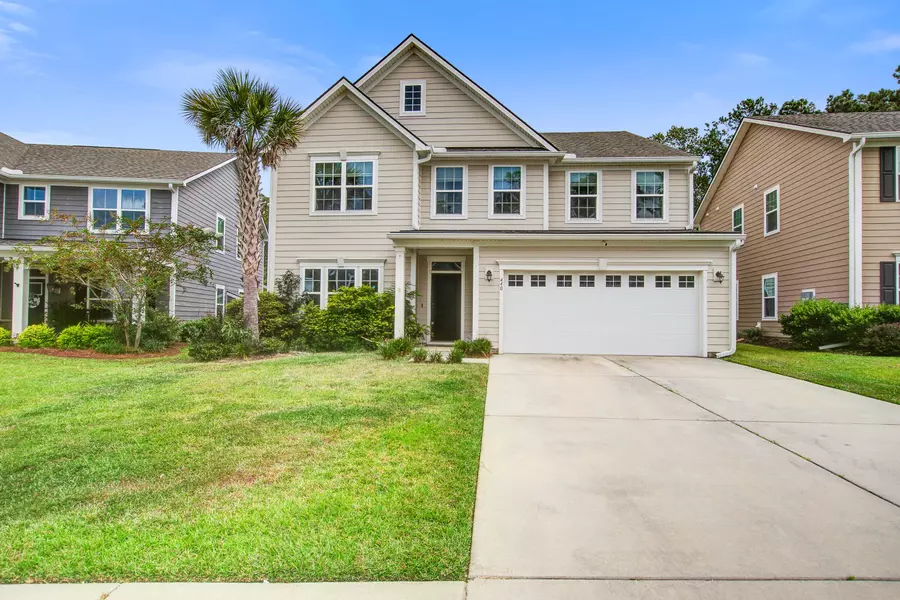 440 Coopers Hawk Dr, Summerville, SC 29483