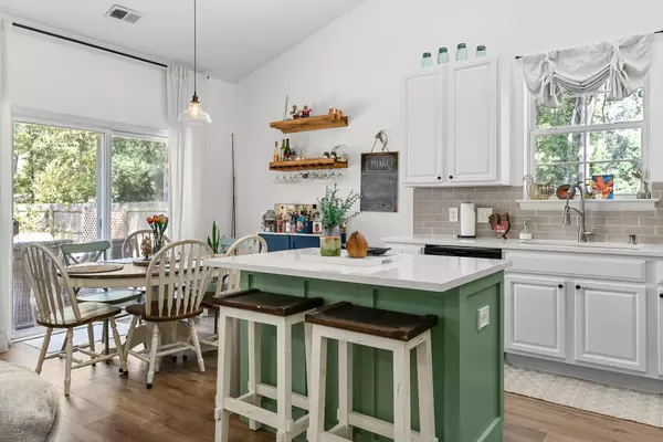 North Charleston, SC 29406,8759 Jessica Ct