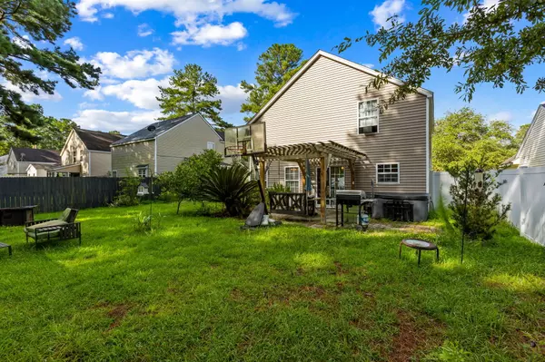 Summerville, SC 29485,9033 Robins Nest Way