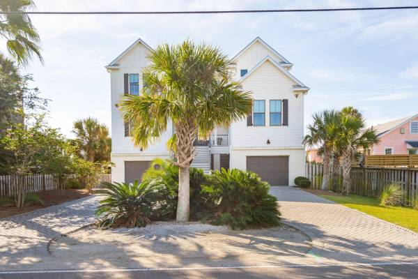Folly Beach, SC 29439,507 W Ashley Ave
