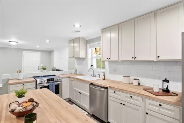 Charleston, SC 29412,1174 Fort Johnson Rd