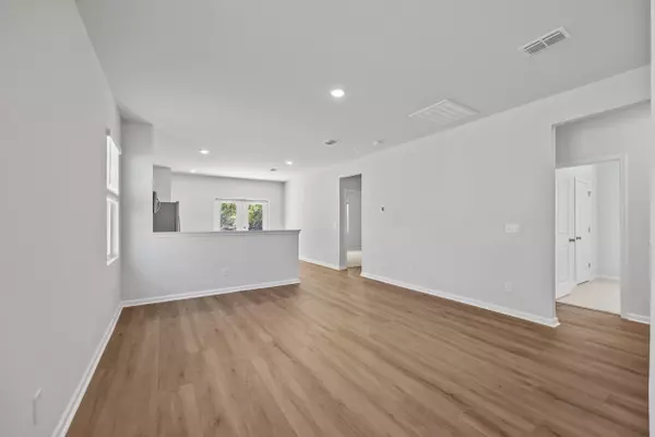 Summerville, SC 29486,716 Meadowbrook Ln