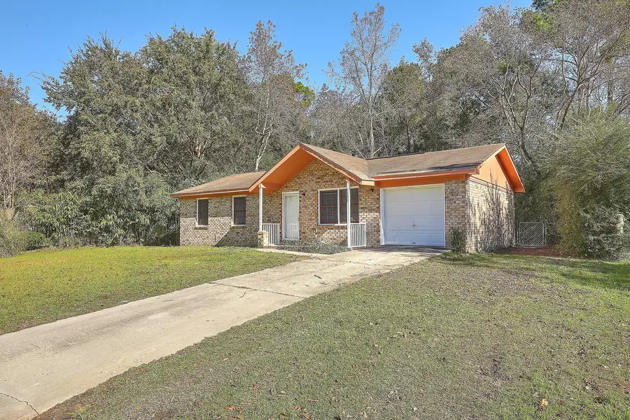 1200 Margaret Dr, Ladson, SC 29456