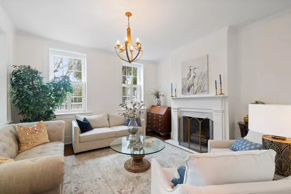 Charleston, SC 29401,14 Limehouse St