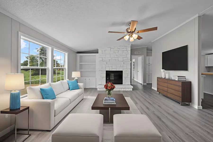 258 Rodeo Dr, Eutawville, SC 29048