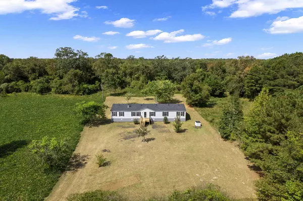 Eutawville, SC 29048,258 Rodeo Dr