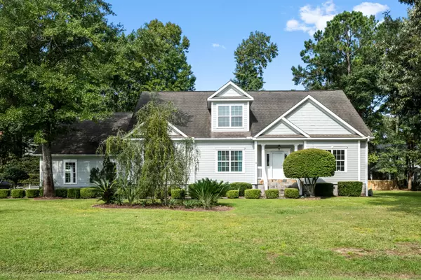 5691 Captain Kidd Rd, Hollywood, SC 29449