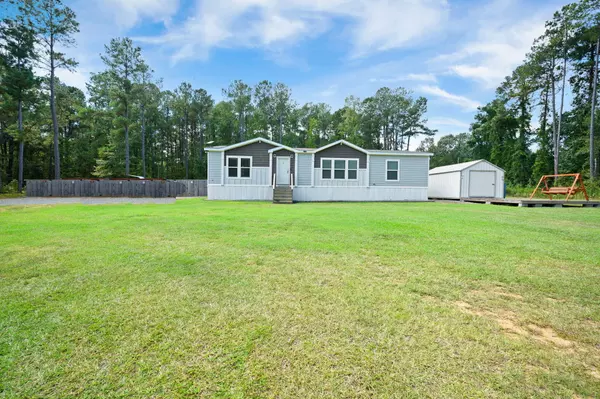 Saint Stephen, SC 29479,225 Connection Ln
