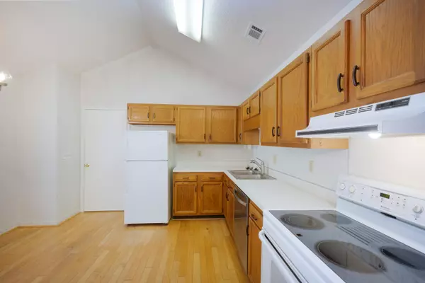 Charleston, SC 29412,1129 Landsdowne Dr