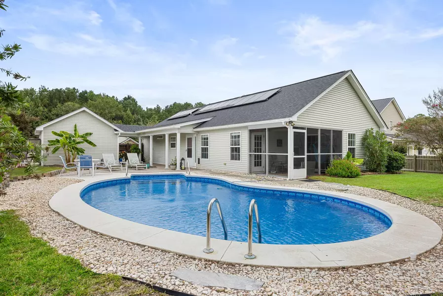 326 Savannah River Dr, Summerville, SC 29485