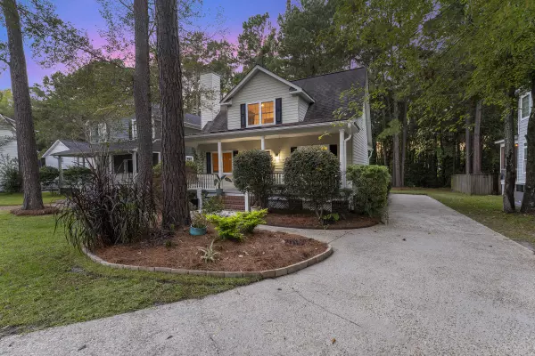 Summerville, SC 29485,137 White Pine Way