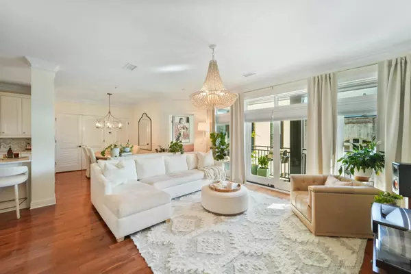 Charleston, SC 29401,76 Society St #23