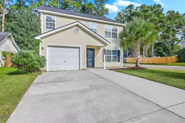 100 Bainsbury Ln, Summerville, SC 29483