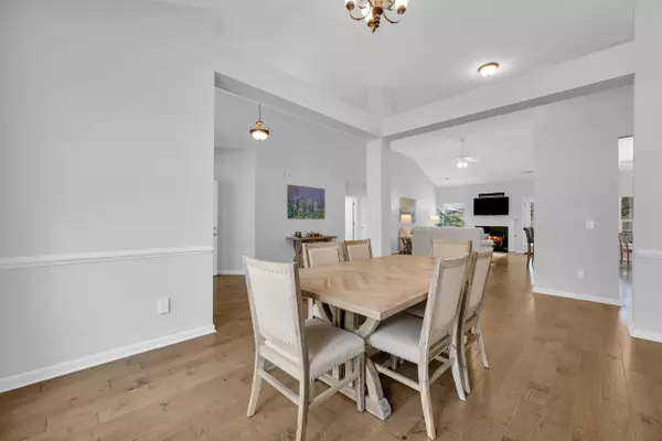 Johns Island, SC 29455,1190 Sunbronze Ct