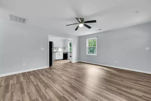 North Charleston, SC 29405,3027 Matipan Ave