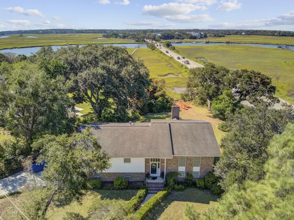 Charleston, SC 29412,643 N Shore Dr