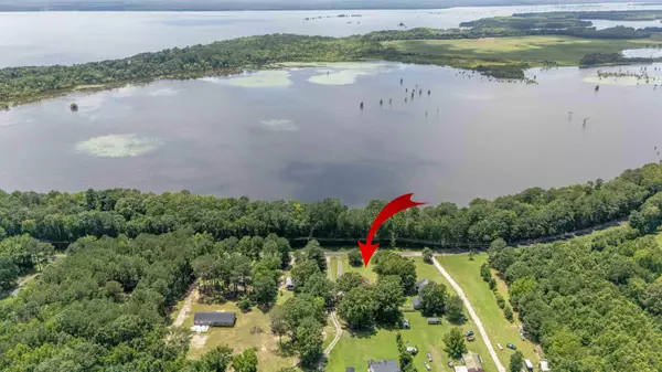 Summerton, SC 29148,4341 Nelsons Ferry Rd