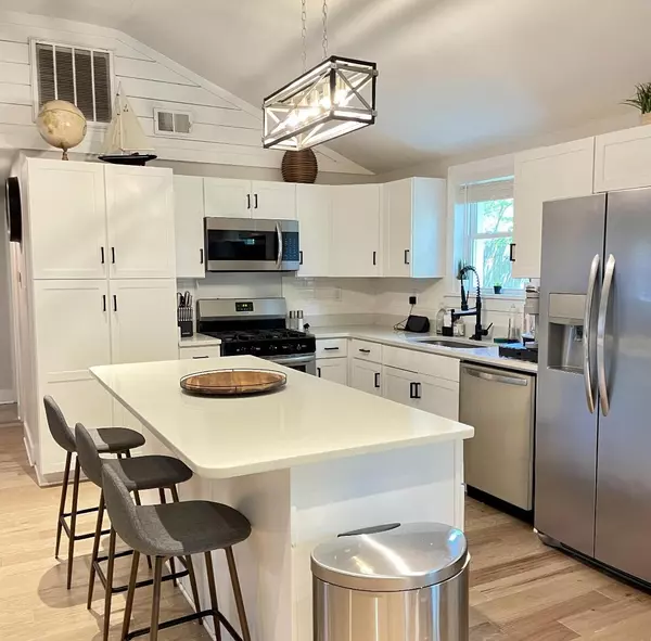 Charleston, SC 29412,1769 Brantley Dr