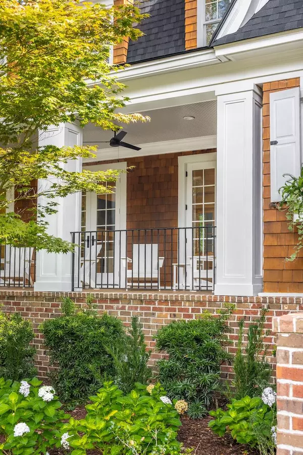 Daniel Island, SC 29492,232 Delahow St