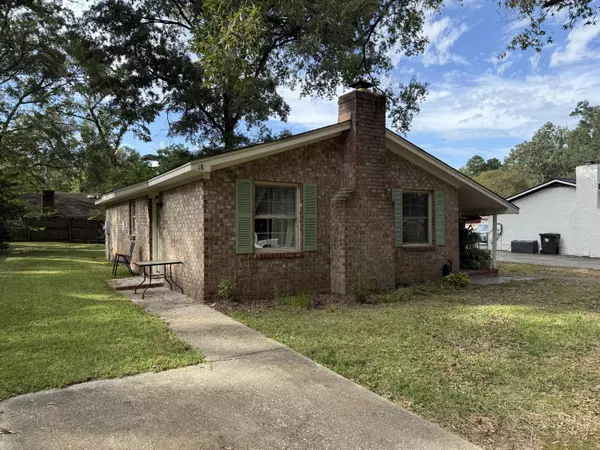 18 Teaneck Rd, Goose Creek, SC 29445