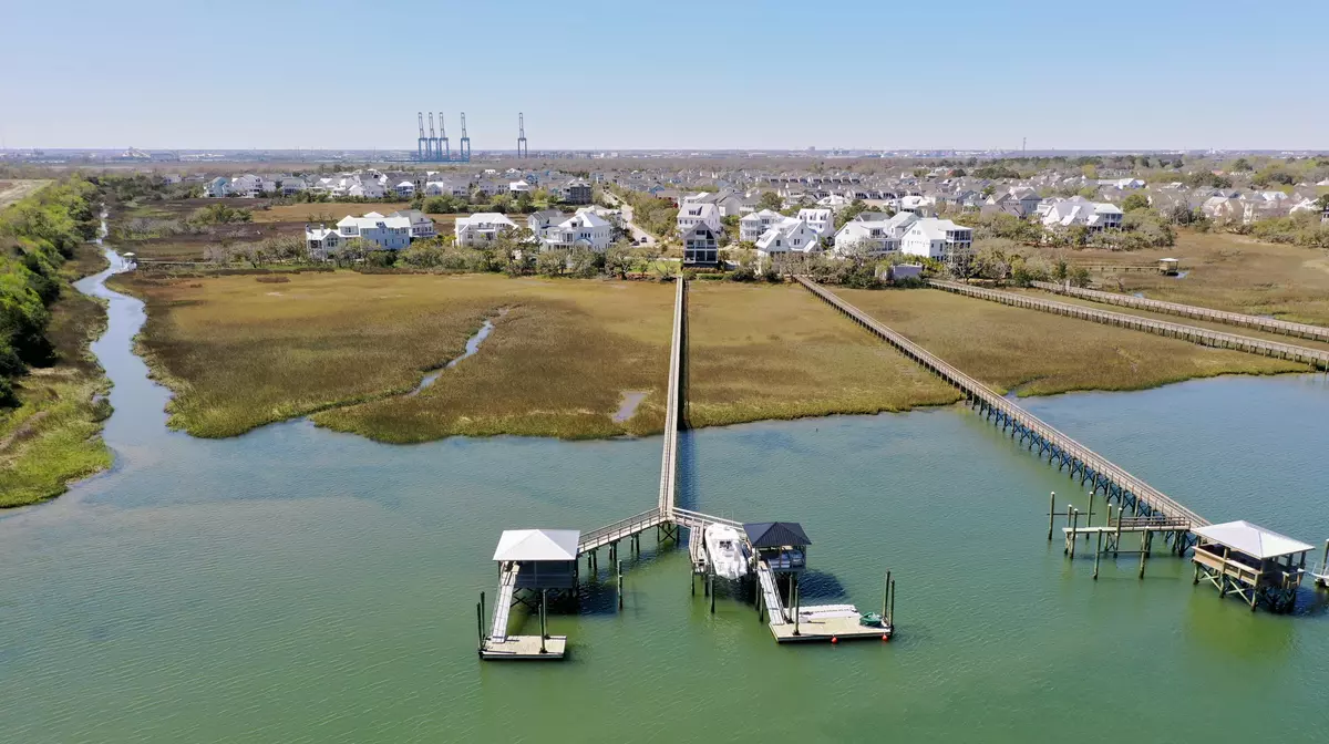Daniel Island, SC 29492,1237 Water View Ln