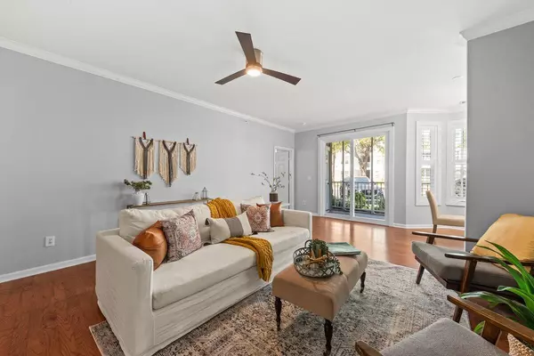 Daniel Island, SC 29492,130 River Landing Dr #5111