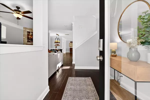 Hanahan, SC 29410,7434 Northgate Dr