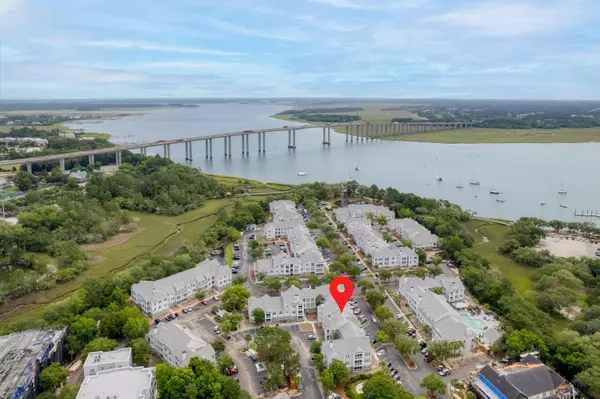 Charleston, SC 29492,130 River Landing Dr #9202