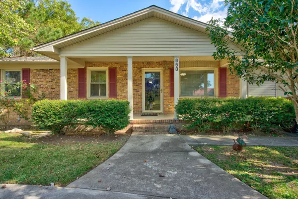 Ridgeville, SC 29472,953 Carter Rd