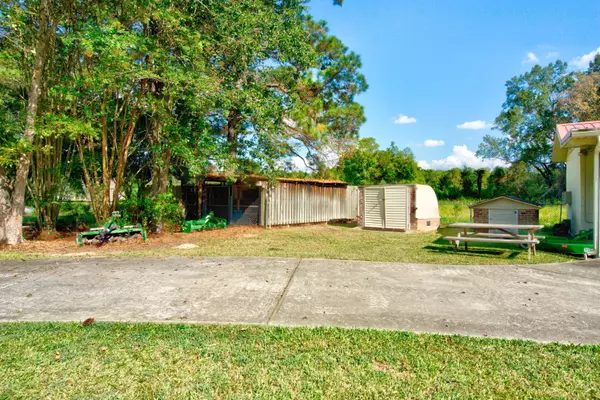 Ridgeville, SC 29472,953 Carter Rd