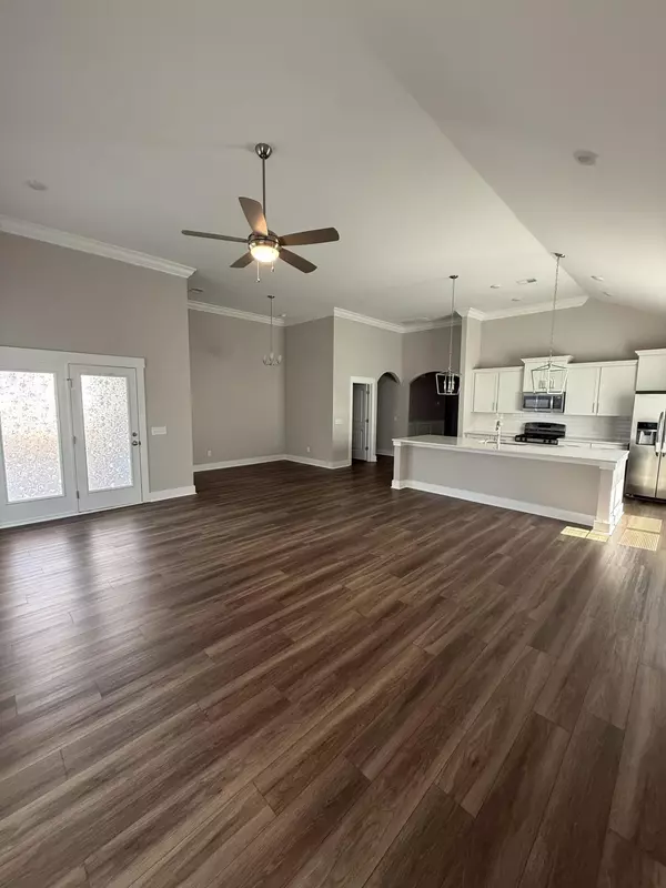 Summerville, SC 29486,152 Headwater Dr