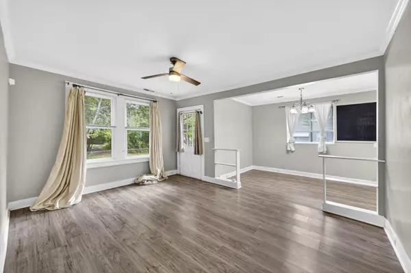 2702 Decatur St, North Charleston, SC 29405