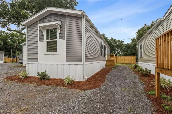 Mount Pleasant, SC 29464,1156 Russell Dr #Unit 25