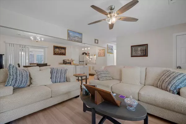 Summerville, SC 29485,109 Robin Ct