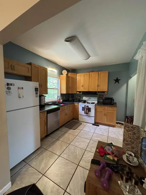 Aiken, SC 29803,146 Charleston Row Blvd